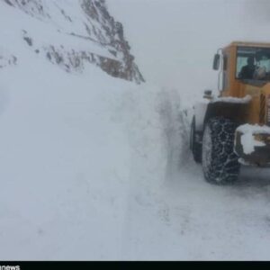 بارش یک‌ونیم متری برف در ارتفاعات الیگودرز/ «گله‌بادوش» بازگشایی شد