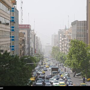 هوای تهران در آستانه آلودگی