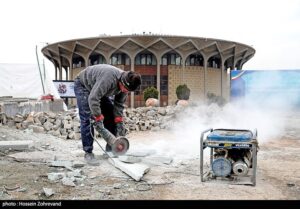 تئاتر شهر در محاصره / وعده‌های الکی، پول‌های بی‌زبان و تئاتری‌های بی‌پناه