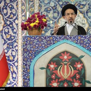 ابوترابی: مسئولان درباره مشکلات اقتصادی و راه‌حل آن با مردم سخن بگویند