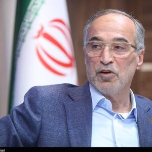 مدیرعامل پیشین استقلال: مدیران فعلی کارهای سیاسی و پوپولیستی انجام می‌دهند