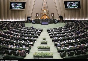 گزارش تسنیم| 2342 تذکر مجلس به دولت؛ سهم پزشکیان 200 تذکر