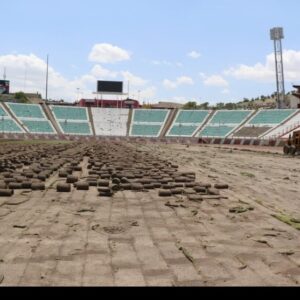 ریسک پُرخطر روی چمن ورزشگاه تبریز با استدلالی عجیب؛ «فوقش پولش را می‌دهیم!»