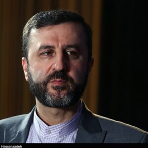 غریب آبادی: خصومت دشمنان ناشی از استقلال و پیشرفت‌های ایران است