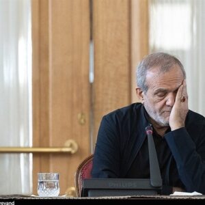 عملیات مجدد رادیکال‌های اصلاحات برای ربایش دولت پزشکیان