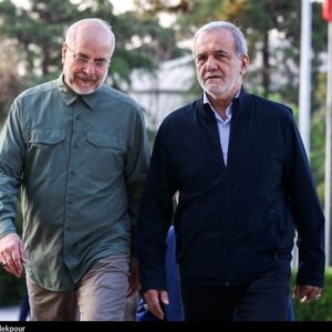 نامه نمایندگان به پزشکیان و قالیباف درباره افزایش حقوق‌ها در بودجه 1405