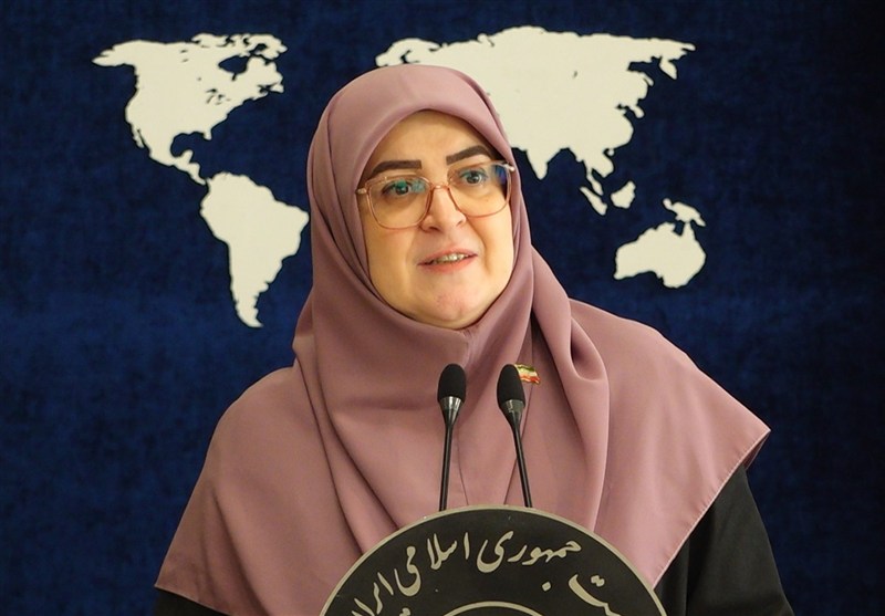 سخنگوی دولت: چرا باید بنزین با قیمت 60سنت را با نرخ 1500تومان عرضه کنیم؟/ اصلاح قیمت آغاز شد‌