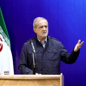 پزشکیان: زنان مسیر آینده جامعه را شکل می‌دهند