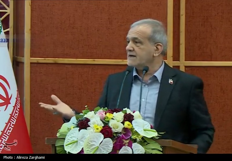 پزشکیان: کارشناسان برای حل مشکلات نسخه درست ارائه دهند/ باور کنیم «ما می‌توانیم»