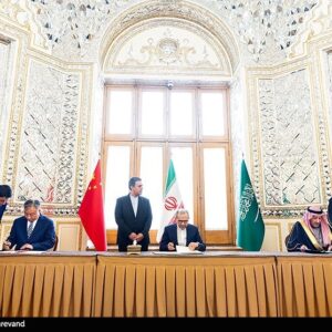 تخت روانچی: ایران، چین و عربستان در پی گسترش همکاری در زمینه‌های مختلف هستند