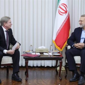 لاریجانی: کلیه موانع اجرایی کریدور شمال-جنوب برطرف خواهد شد