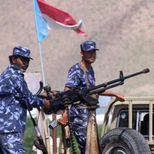 نقشه آمریکا برای شعله‌ورکردن دوباره جنگ یمن/ تماس تلفنی روبیو با بن‌زاید چه بود؟