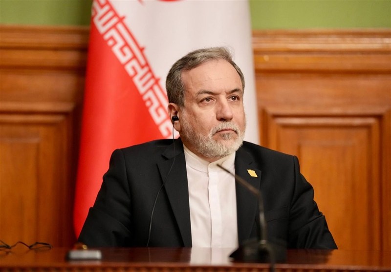 عراقچی: ایران در پاسخ قاطع هرگونه تعرضی تردید نمی‌کند