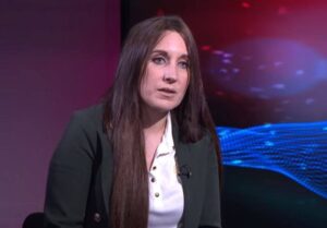 پشت صحنه مصاحبه اخیر کاترین شکدم با رسانه موساد چه بود؟/ گفتگو یا شکنجه‌ موساد روی آنتن؟