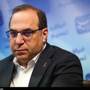 کادر درمان زیر فشار معیشت؛ اما بیمارستانی تعطیل نشده است