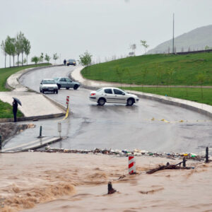 لرستان میزبان برف و باران؛ ۳۷۰ نیروی راهداری و ۹ تیم امدادی در صحنه