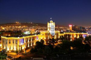 هوشیار: احیاء و میزبانی عمارت تاریخی ساعت تبریز از گردشگران نوروزی