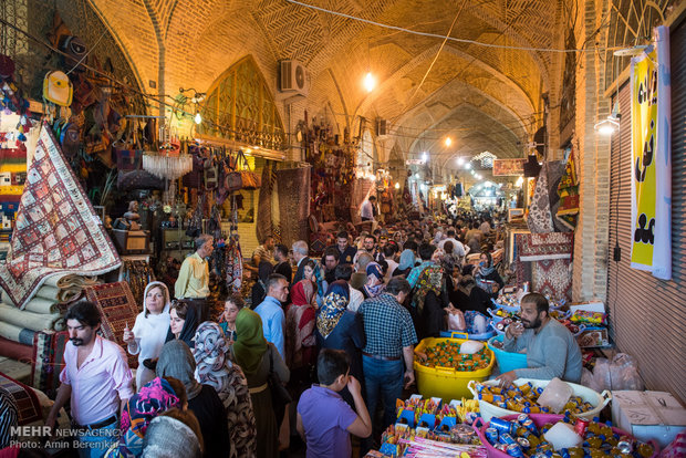 گرانی در شب یلدا؛ سنتهای دیرینه فارسیها قربانی افزایش قیمت