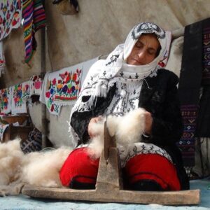 سیاه دوزی؛ هنر اصیل زنان تمدن سیستان