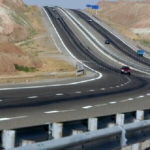 تلفات جاده‌ای زنجان با تمرکز بر رفع نقاط حادثه‌خیز ۱۰ درصد کاهش دارد