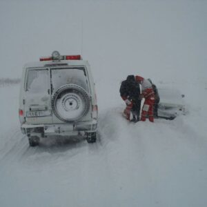 تردد در برخی محورهای مواصلاتی استان زنجان بازنجیر چرخ امکانپذیر است