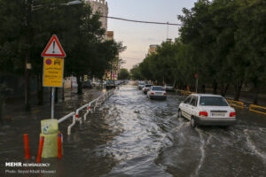 سبزه زاری: سامانه بارشی از اواخر وقت امروز در خوزستان تقویت می شود