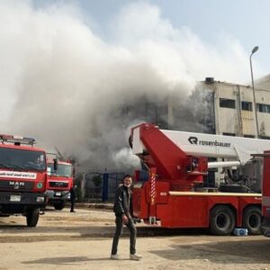 ۵ کشته و ۱۳ زخمی در آتش‌سوزی انبار در شمال مصر