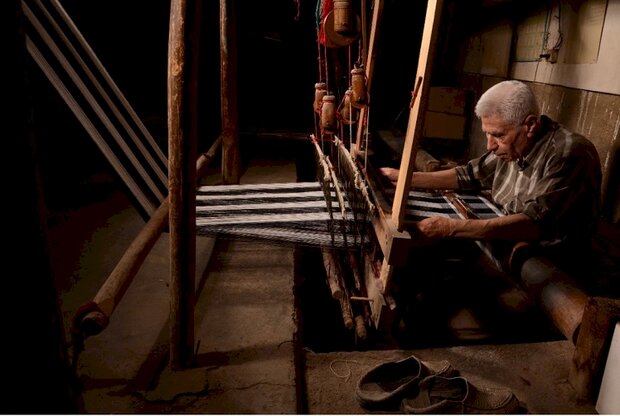 بینوا: زیرساخت‌های تولیدی نساجی سنتی در کاشان تقویت شود