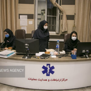 تماس فوری پدر با اورژانس تهران برای نجات جان فرزندش