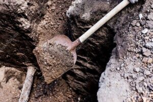 همدلی مسئولان و مردم در ساخت مدرسه روستای گولان شهرستان کنارک