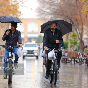 اصفهان بارانی شد