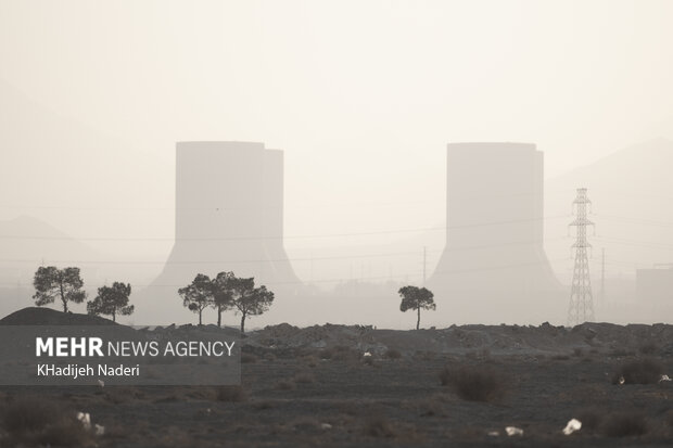 تردد ۵۴۰۰ خودروی حامل کارکنان و محصولات صنایع هوای اصفهان را می‌بلعد