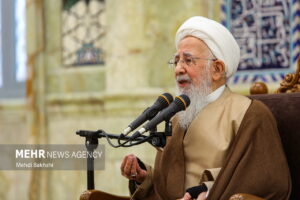 آیت الله جوادی آملی:سرمایه عمر بزرگ‌ترین نعمتی که انسان دردنیا می‌بازد