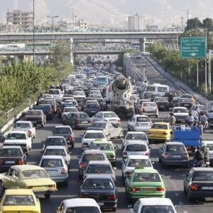 ترافیک عادی و روان در اکثر معابر تهران