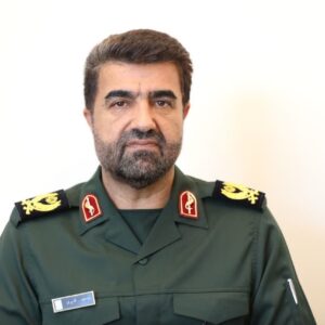 سردار قنبری: مردم ایران پای انقلاب ایستاده‌اند