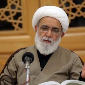 مسائل بانکداری در کانون درس خارج حوزه قرار گیرد؛ ضرورت خوداتکایی حوزه