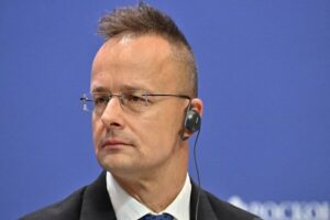 سیارتو: عضویت اوکراین در اتحادیه اروپا تهدید جنگ برای اروپاست