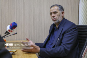 مدارس دولتی خوزستان رایگان به فیبر نوری متصل می‌شوند