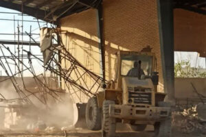 تخریب ۵ ساخت و ساز غیرمجاز در محور چیتگر – شهریار