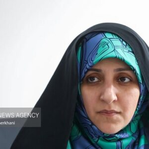 بهروزآذر: مرز دانشگاه و جامعه باید برداشته شود