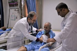 حبیبی: دسترسی به دارو نباید وابسته به جایگاه افراد باشد