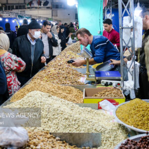 نمایشگاه یلدای زاهدان و نارضایتی شهروندان از قیمت‌ها