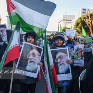 ۹ دی؛ روز اتمام حجت ملت با فتنه‌گران و تجدید بیعت با رهبری