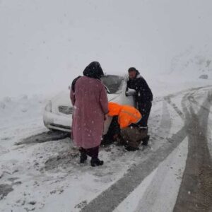 محمدی: همراه داشتن زنجیرچرخ برای تردد در محورهای کوهستانی الزامی است