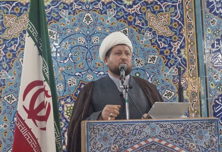 امام جمعه میامی: گرانی‌ها قبل از اصلاح قیمت بنزین هم غیرمنطقی بود