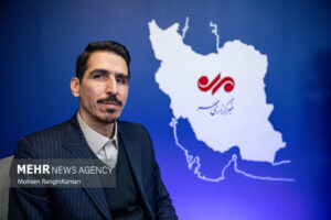 شریعتی: سیاست‌های قیمتیِ بنزین بدون ابزارهای غیرقیمتی کارآمد نیست