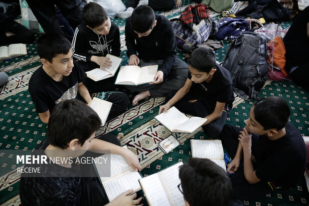 اعتکاف در بیش از ۶۰ کشور جهان اجرا می‌شود؛ فرصت انس جوانان با معنویت