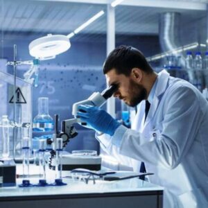 بسته حمایتی دولت برای ۱۵ هزار استاد و دانشجو با هدف مرجعیت علمی