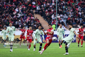 ورزشگاه یادگار امام میزبان دیدار تراکتور و پرسپولیس شد