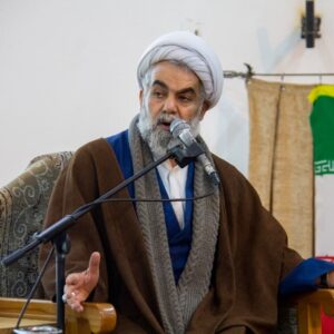 قم در حرکت‌های انقلابی و مردمی مسئولیت تاریخی و جایگاه پیشگامی دارد